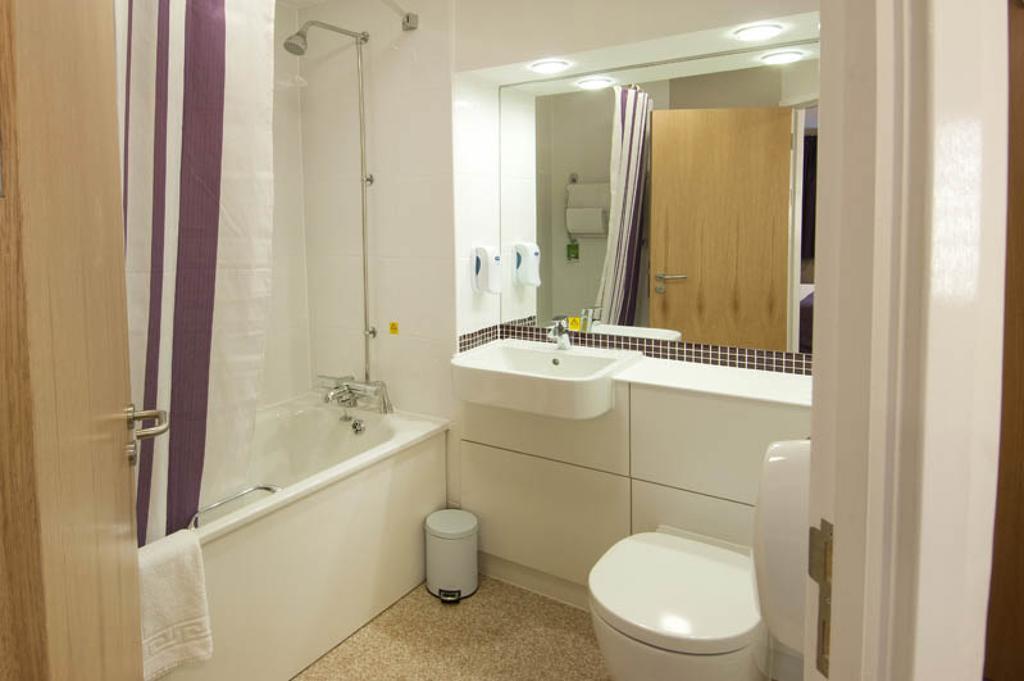Premier Inn Shrewsbury Town Centre Δωμάτιο φωτογραφία