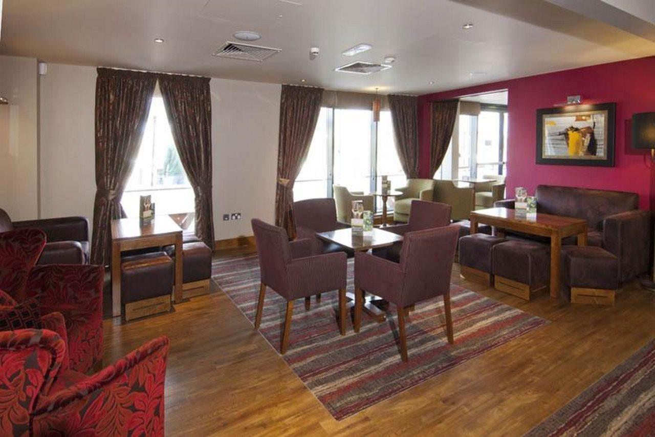 Premier Inn Shrewsbury Town Centre Εξωτερικό φωτογραφία