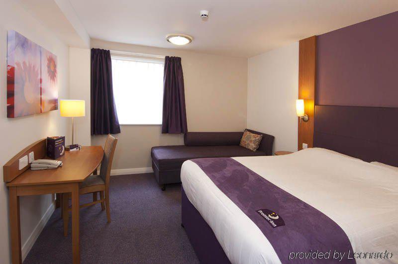 Premier Inn Shrewsbury Town Centre Εξωτερικό φωτογραφία